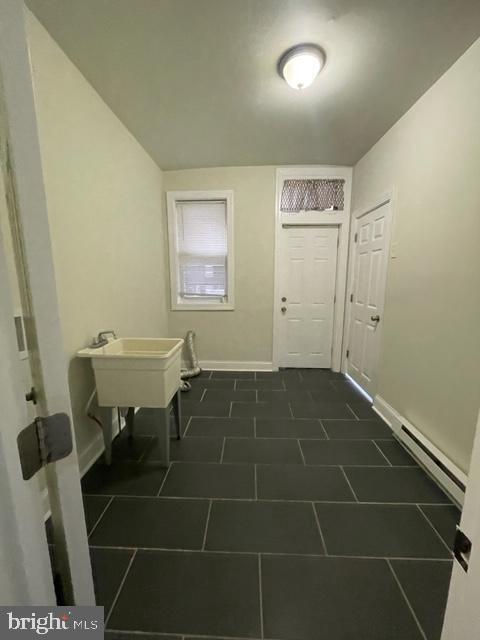 Building Photo - 1319 W Ruscomb St