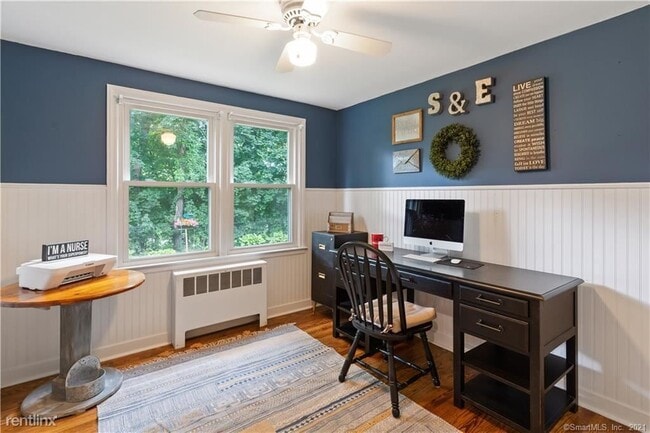 Building Photo - 3 br, 2 bath House - 35 Forest Rd