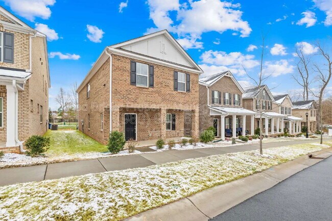 Building Photo - 1225 Colgher St