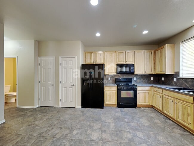 Foto del edificio - 451 Baler Ct