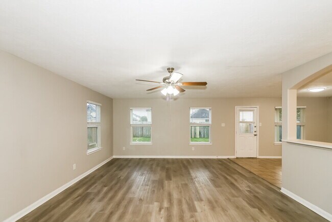 Building Photo - 9006 Sweet Blue Jasmine Ln