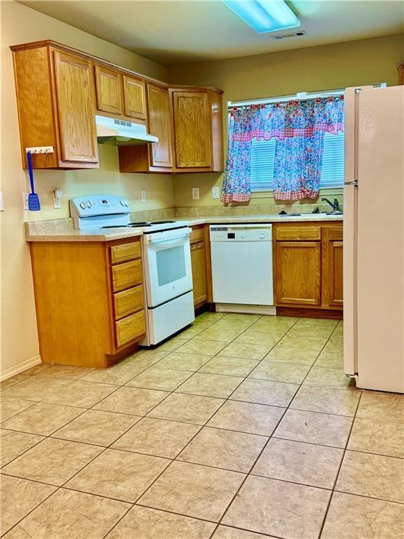 Building Photo - 4109 SW Broadstone Ave