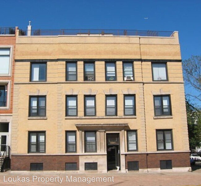 Building Photo - 1034 W Waveland Ave