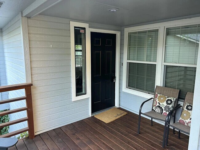 Building Photo - 3885 N Sanada Way, Boise
