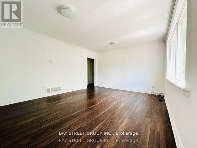 Building Photo - 72 Caines Ave