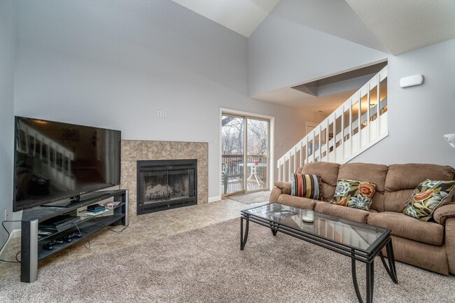 Building Photo - 3214 Belle Meade Dr