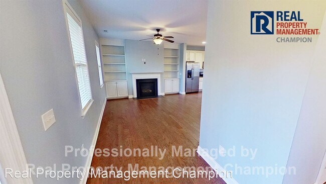 Building Photo - 3 br, 2.5 bath House - 115 Myrtle Avenue
