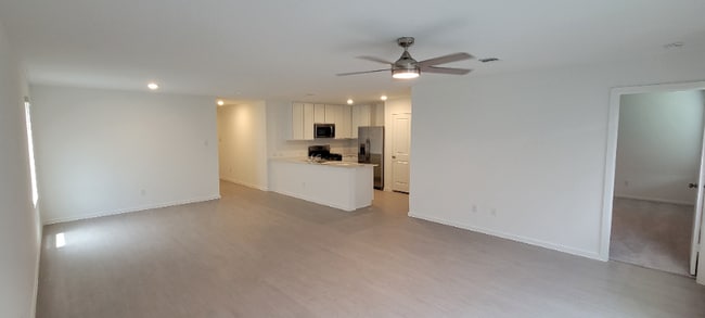 Foto del edificio - 25432 Birch Ln