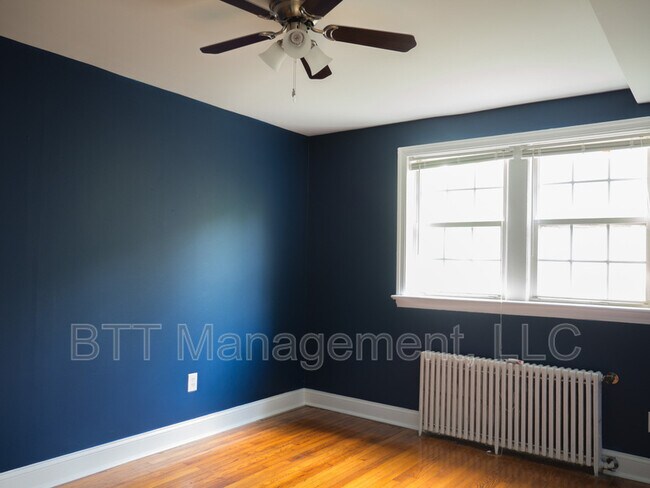 Building Photo - 8007 Garland Ave