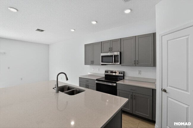 Foto del edificio - 316 Riverfront Wy