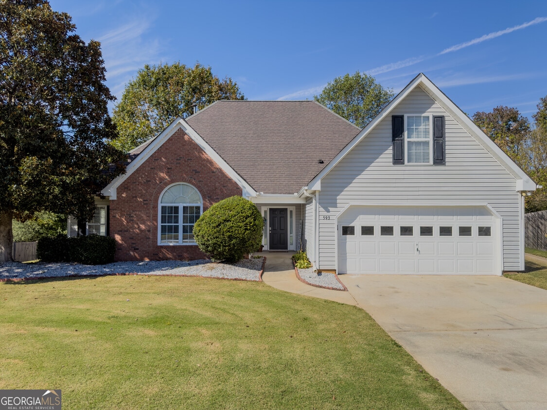 Foto principal - 593 Red Tip Ln
