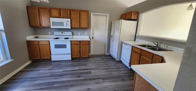 Building Photo - 1231 Apopka Ln