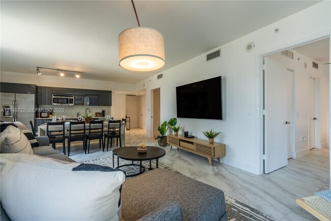 Foto del edificio - 31 SE 6th St