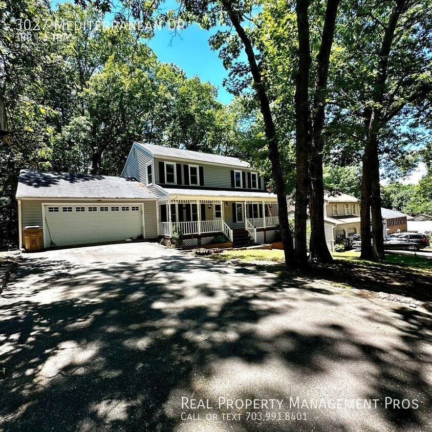 Primary Photo - 3027 Mediterranean Dr