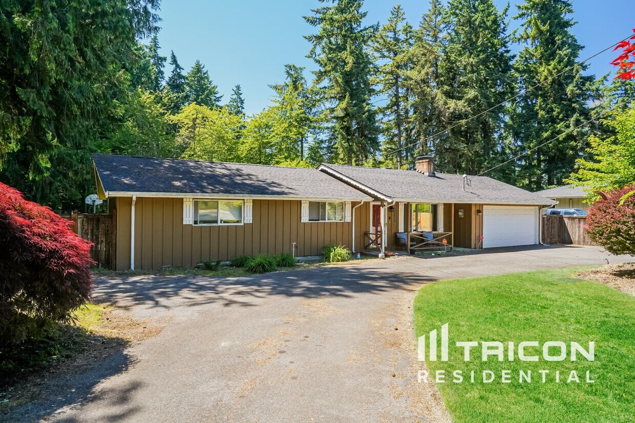 Foto principal - 11320 86 Ave E