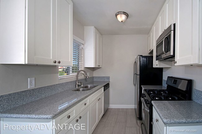 Foto del edificio - 4455-4461 52nd St