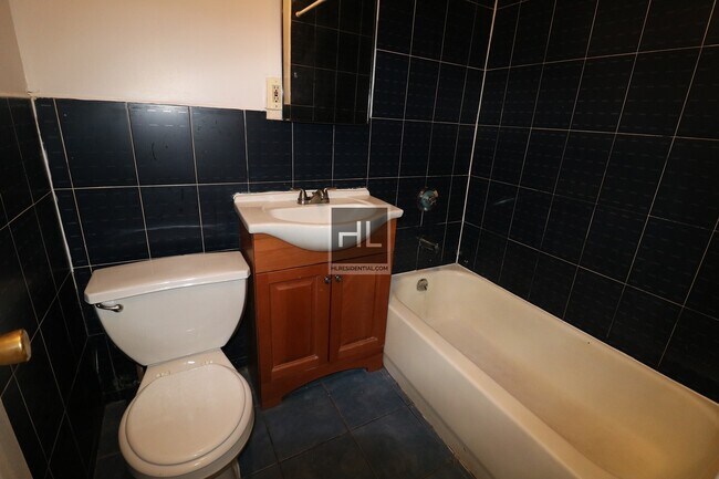 Building Photo - 681 Flatbush Ave. Unit #2