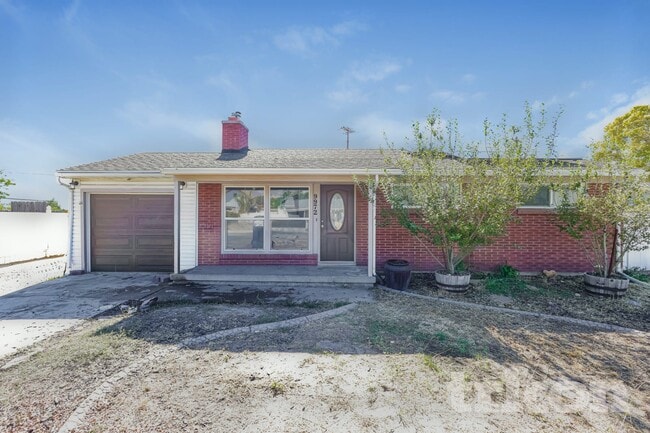 Building Photo - 9972 S 730 E