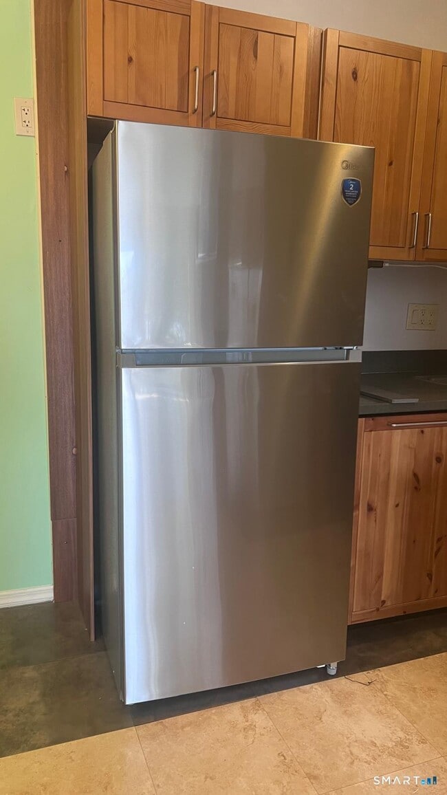 Building Photo - 26 Balance Rock Rd