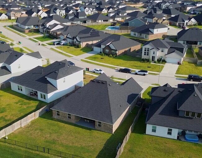 Foto del edificio - 31410 Hexan Hts Ln