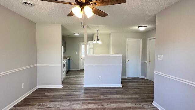 Foto del edificio - 147 Eastview Ave