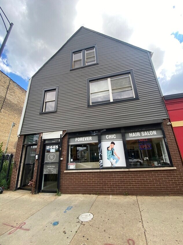 Primary Photo - 2445 W Armitage Ave