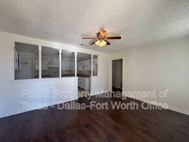 Building Photo - 1811 Reever St