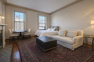 Building Photo - 227 Marlborough St