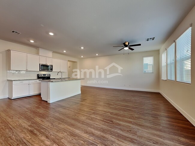 Building Photo - 9282 Opal Bay Ct