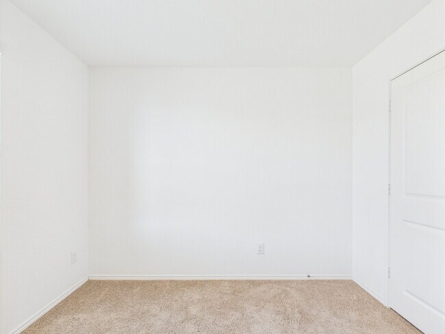 Foto del edificio - "Open-Concept Living in Fredericksburg"