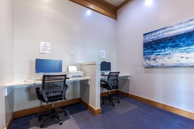 Interior Photo - Arbor Ridge