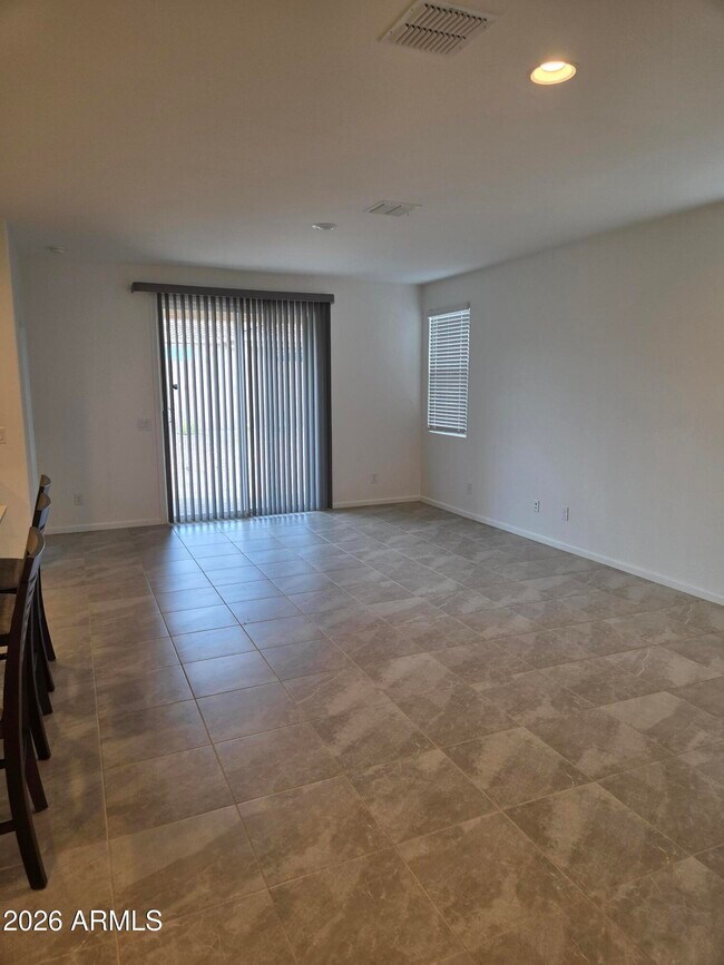 Foto del edificio - 25046 N 174th Ave