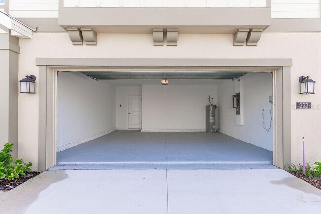 Foto del edificio - 223 Brave Rd