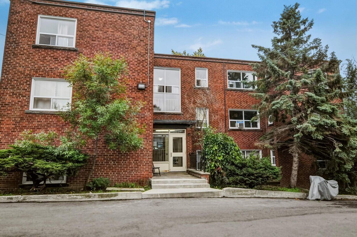 Photo du bâtiment - Folcroft Apartments