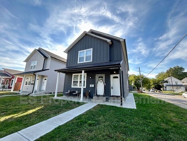 Foto del edificio - 1602 Quill St