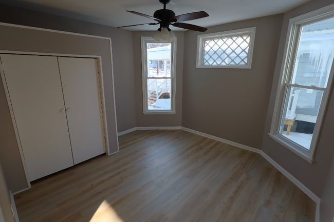 Building Photo - 1748 W Genesee St