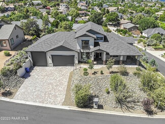 Building Photo - 1584 Majestic Way