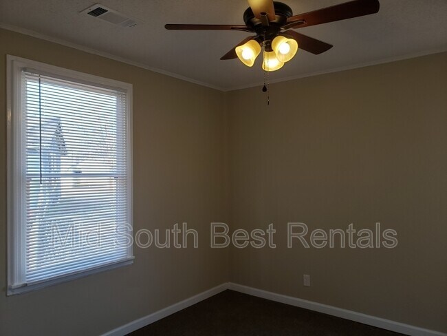 Building Photo - 135 Galloway Cir