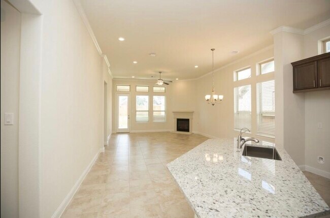 Building Photo - 7438 Bethpage Ln