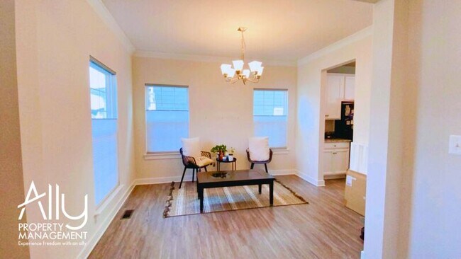 Foto del edificio - 3272 Village Park Ave
