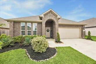 Building Photo - 23601 Zinfandel Dr
