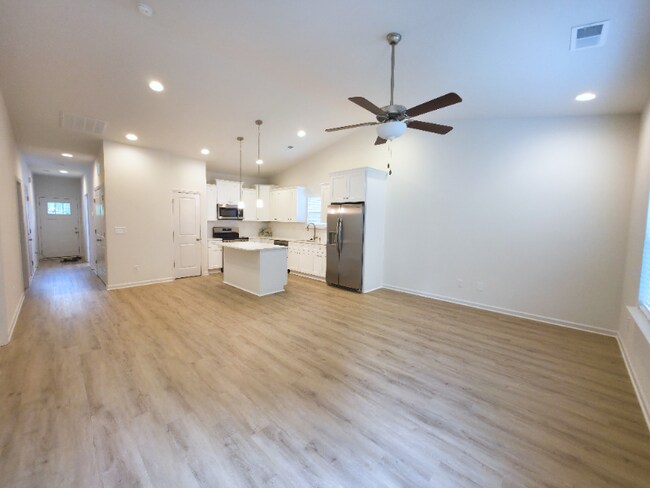 Foto del edificio - 4230 Acorn St