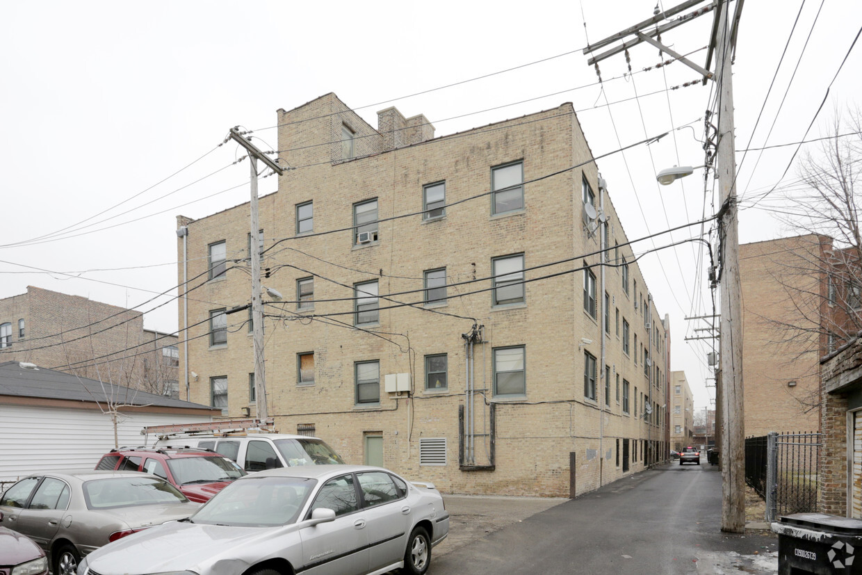 Building Photo - 114 N Parkside Ave