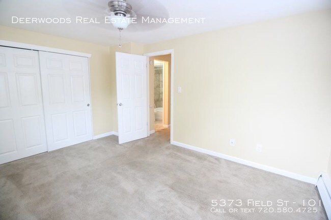 Foto del edificio - 5373 Field St