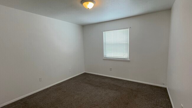 Building Photo - Hackel Dr