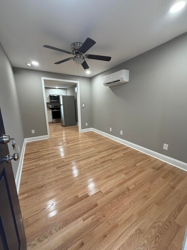 Foto del edificio - 402 Gunn St