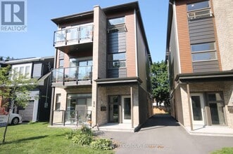Building Photo - 696 Roosevelt Ave