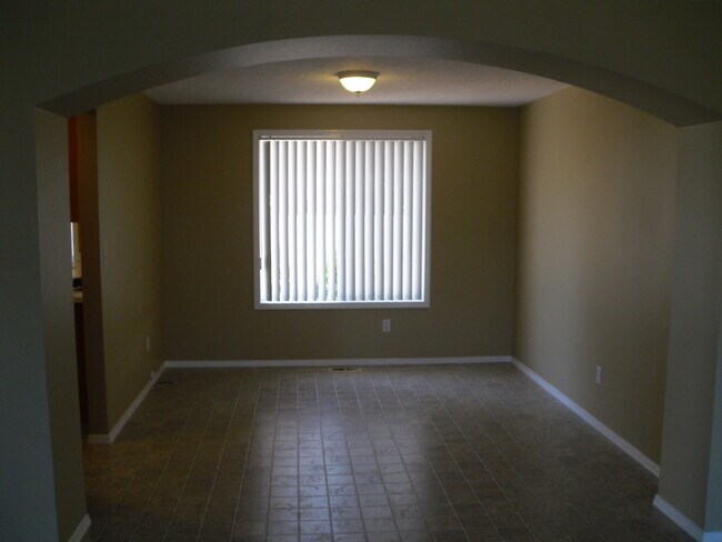 Foto del edificio - 16110 SE 18th St