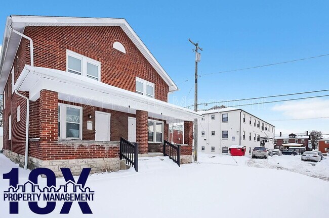 Foto del edificio - 864 Fairwood Ave