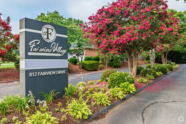 Building Photo - Fairview Village
